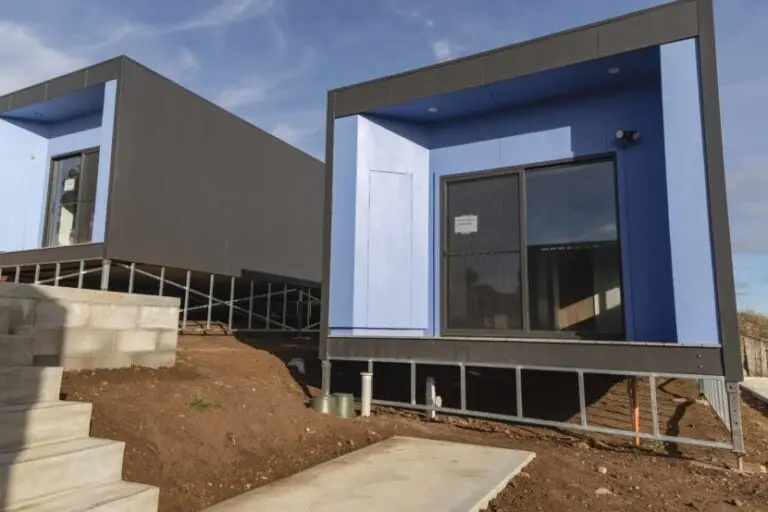 Mornington-pods_5-web-830x553